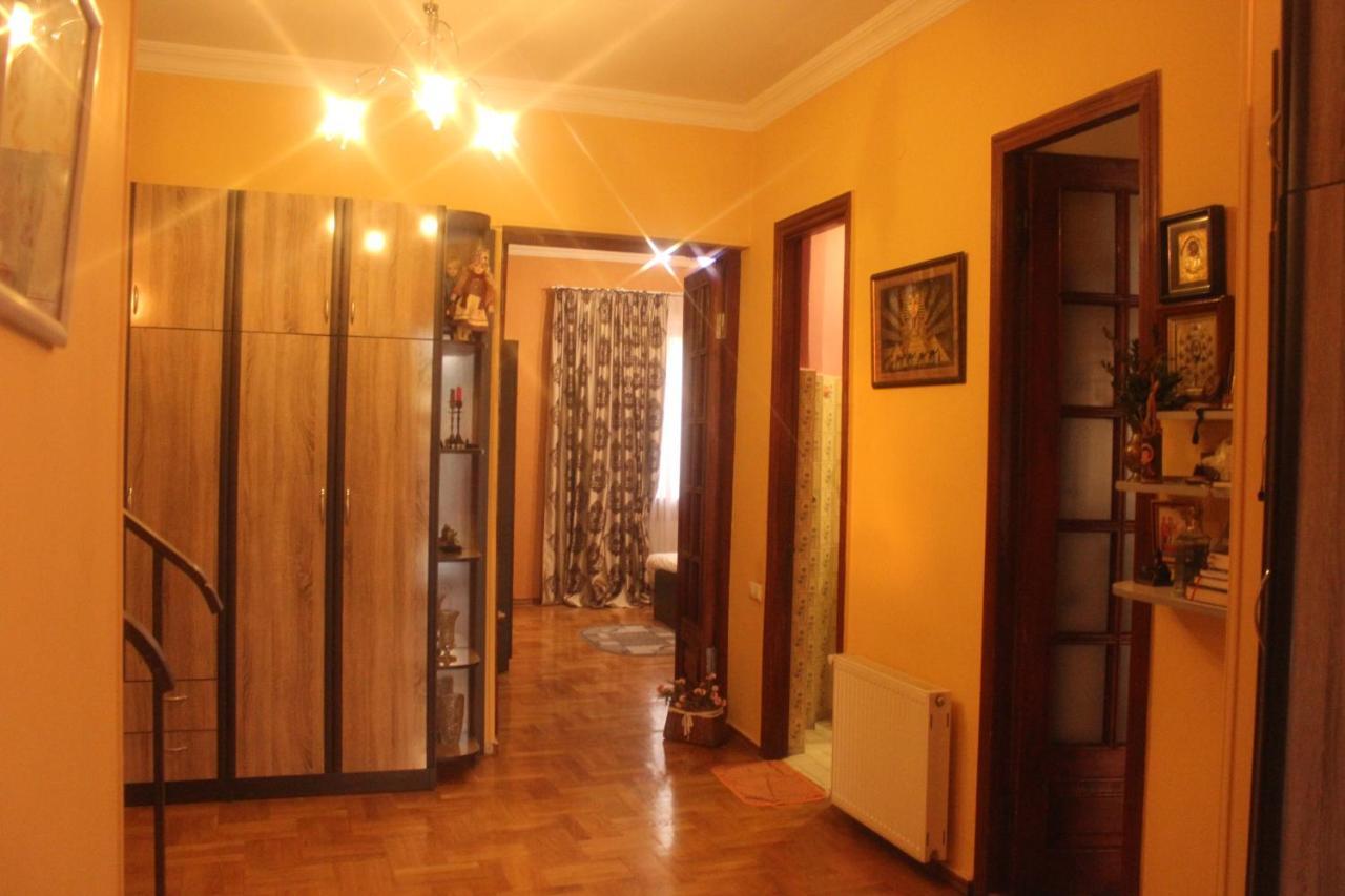 Hotel Panorama Of Tiflis Exterior foto